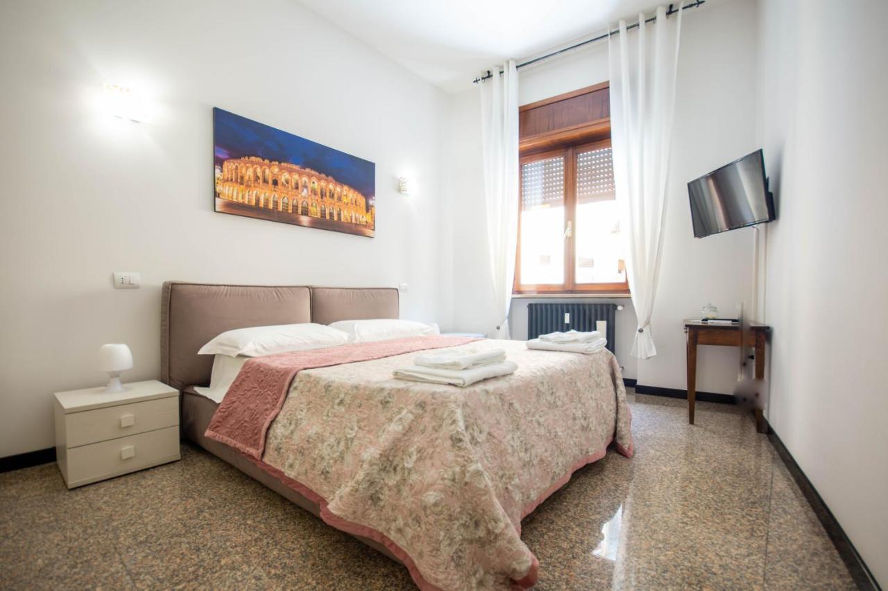 Residenza Bra Apartment เวโรนา ภายนอก รูปภาพ
